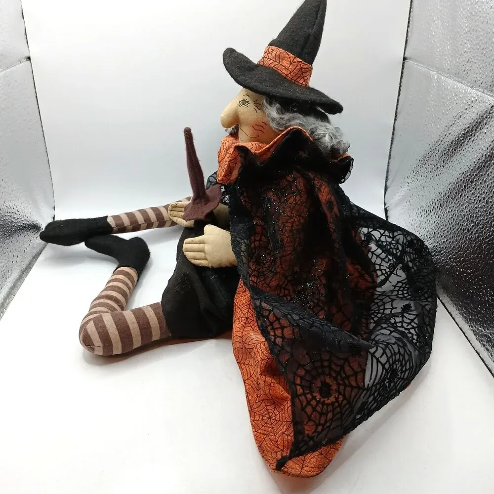 Vintage Halloween Witch Doll with Pet Bird Shelf Sitter Folk Art Style 18